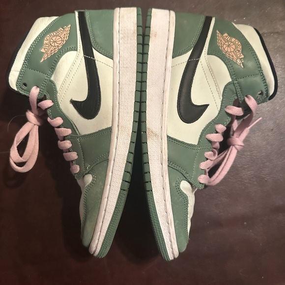 Nike Jordan - Picture 5 of 8